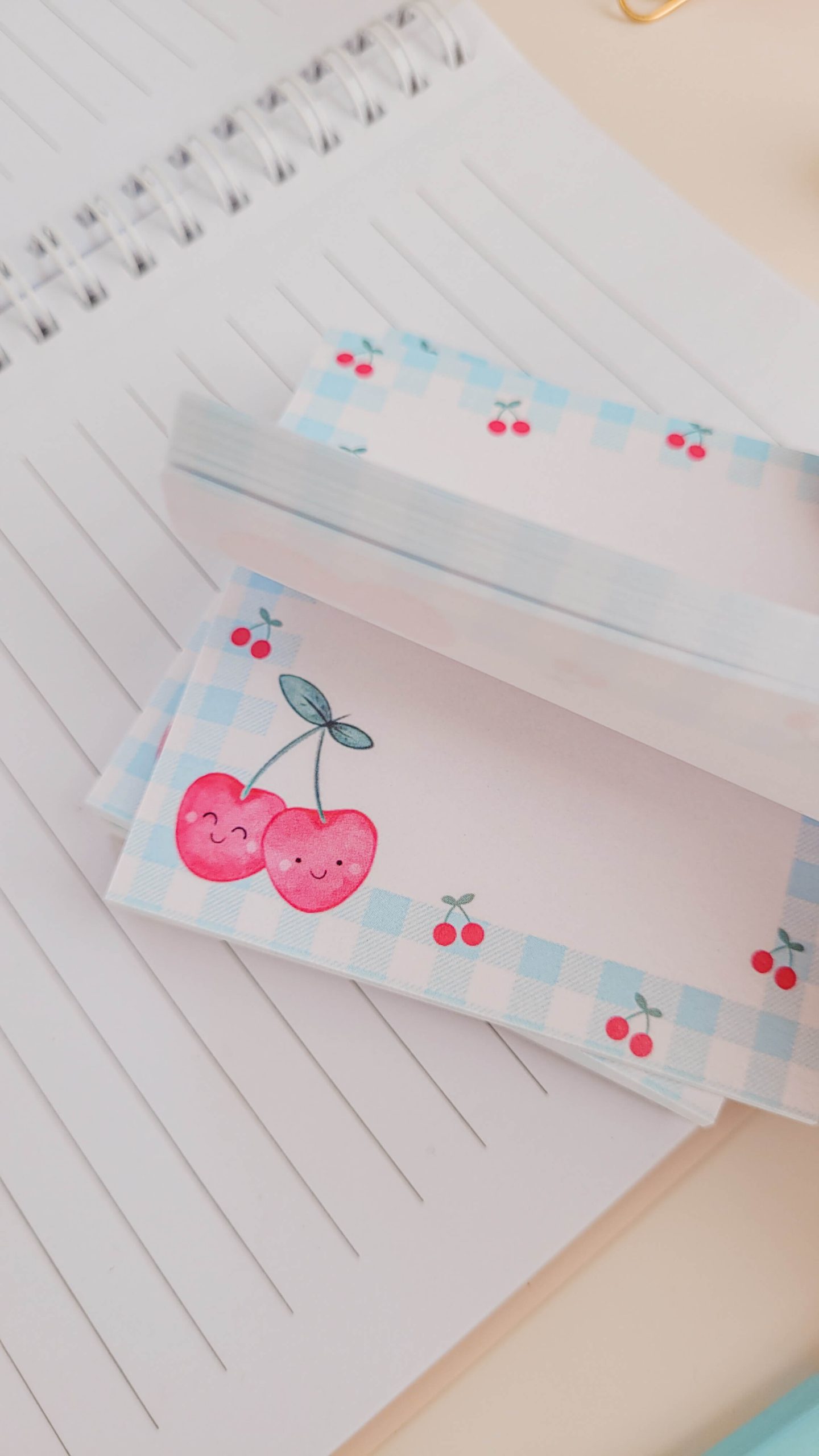 Copines cerises – Image 2