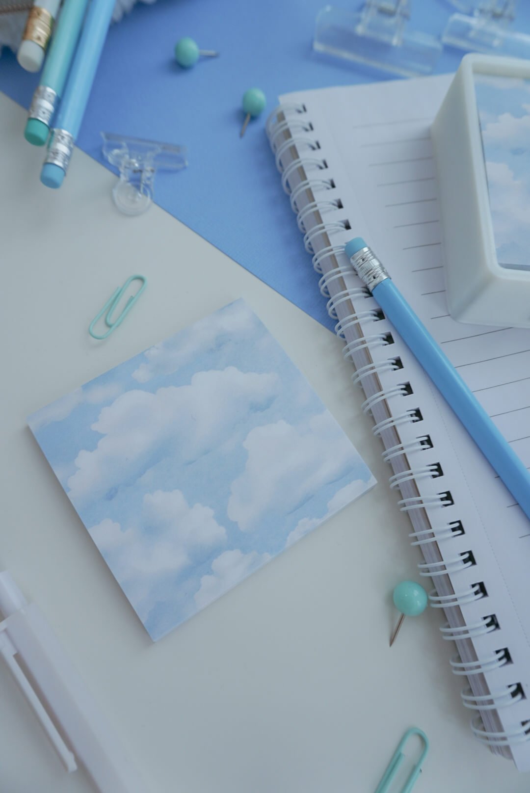 Cloud Dancer – Image 5